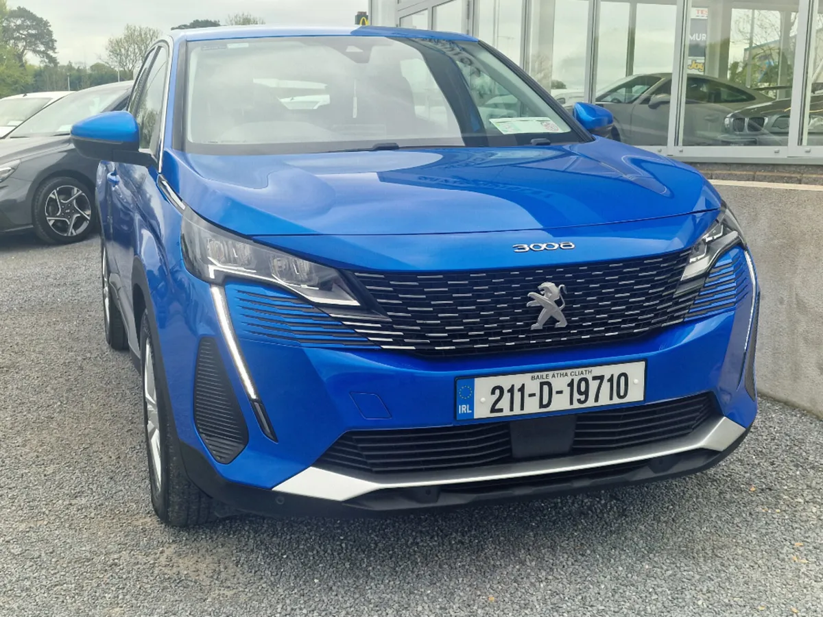 Peugeot 3008 FL Active 1.5 Blue HDI 130 6.2 - Image 2