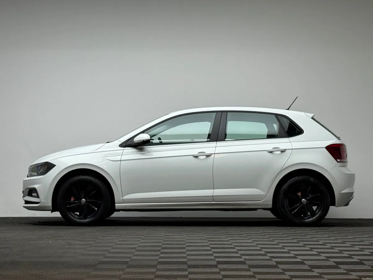 Volkswagen Polo TRENDLINE 1.0 - Image 4