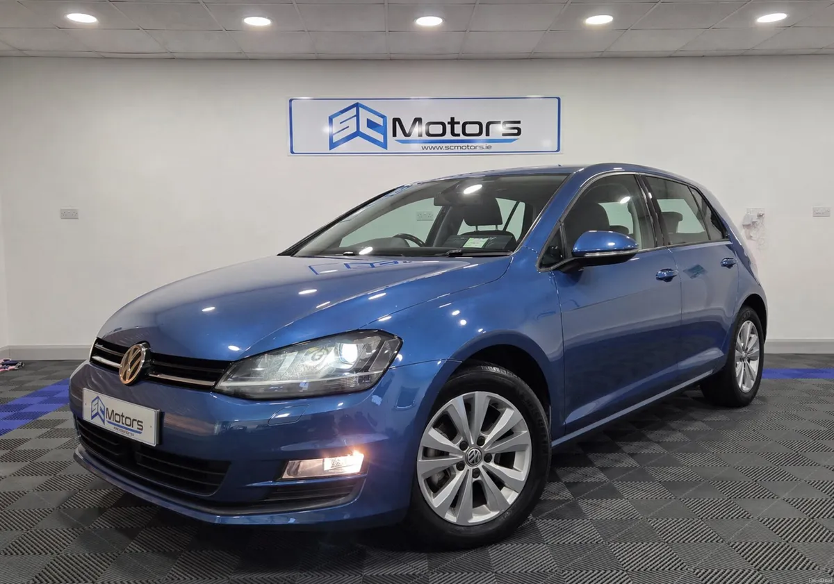 151 Volkswagen Golf Comfortline 1.2 TSI Auto - Image 1