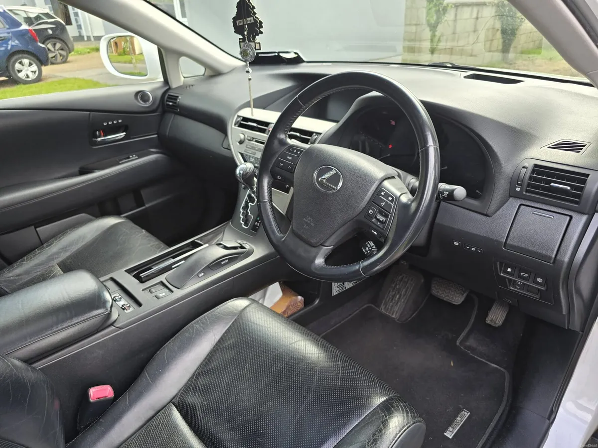 Lexus  RX450h Executive edition - Image 3