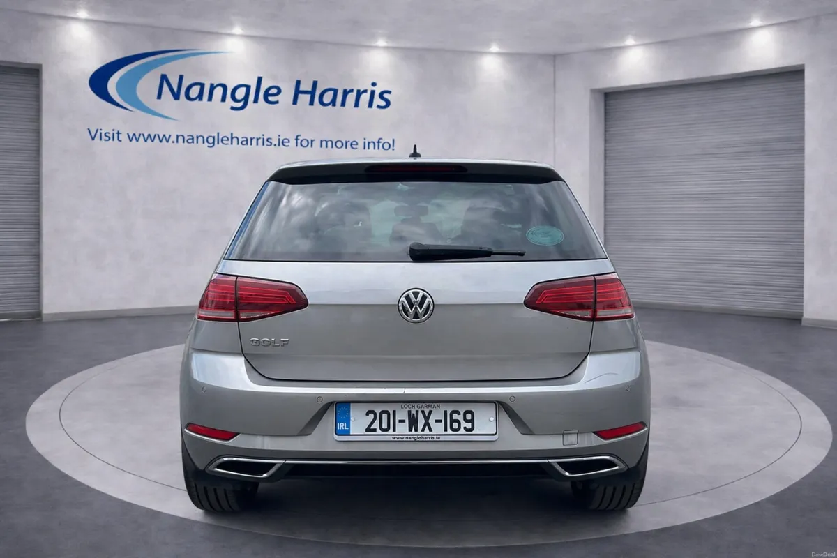 Volkswagen Golf FULL LEATHER. SAT NAV. - Image 4