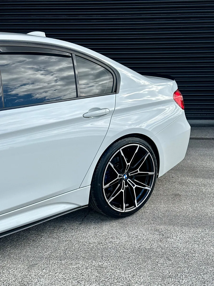 2013 BMW 320D MSPORT AUTO MPERFORMANCE - Image 3