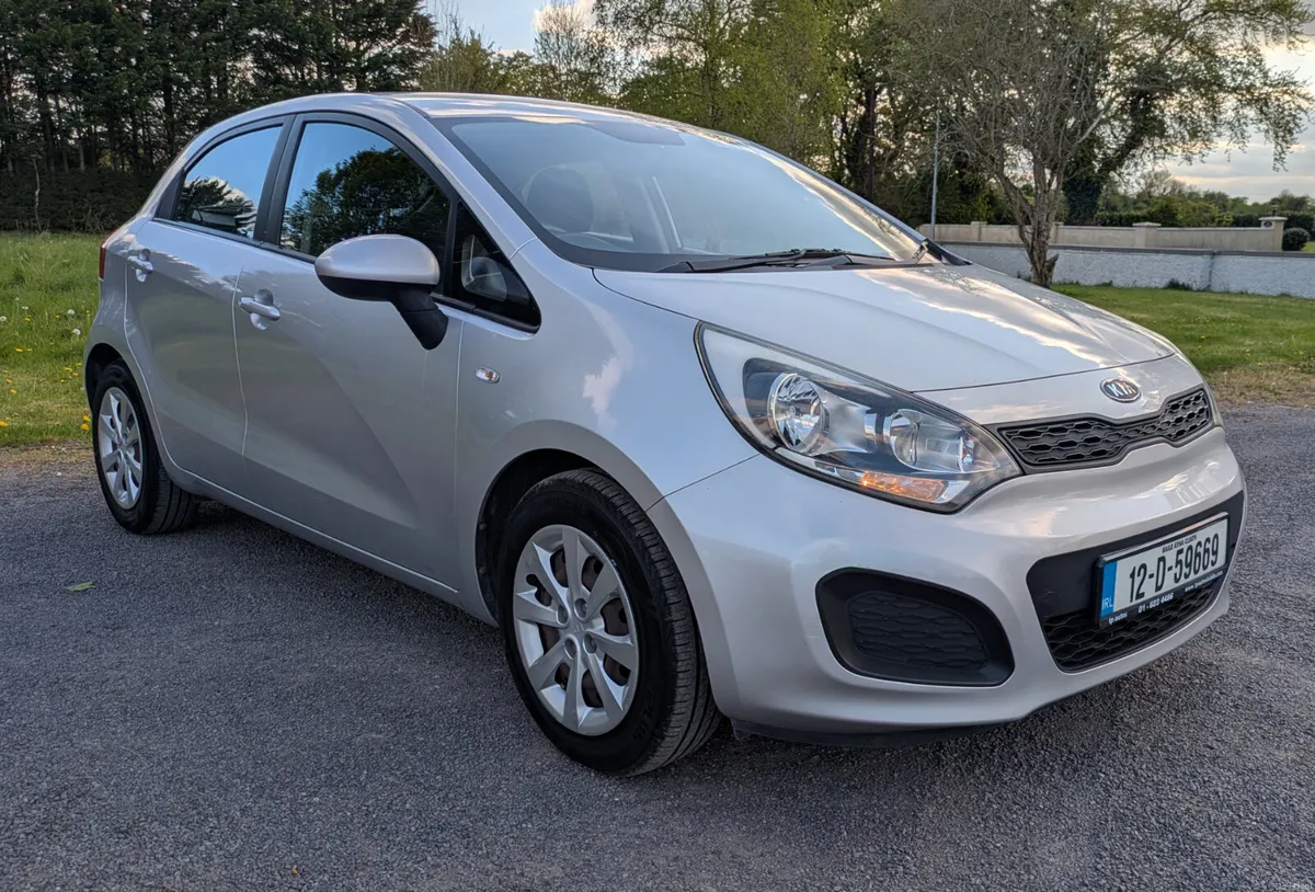 Kia Rio LX / LOW MILEAGE/ NCT 03/27 /TAX 07/26 - Image 1