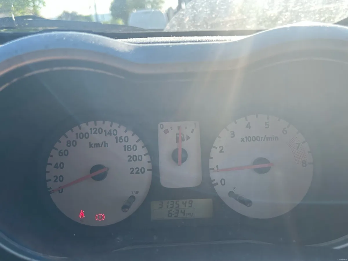 Nissan Note - Image 2