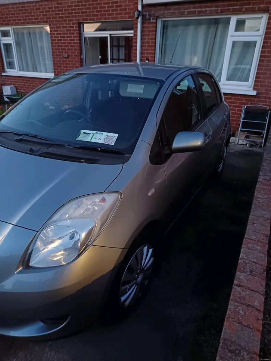 Toyota yaris Automatic - Image 4