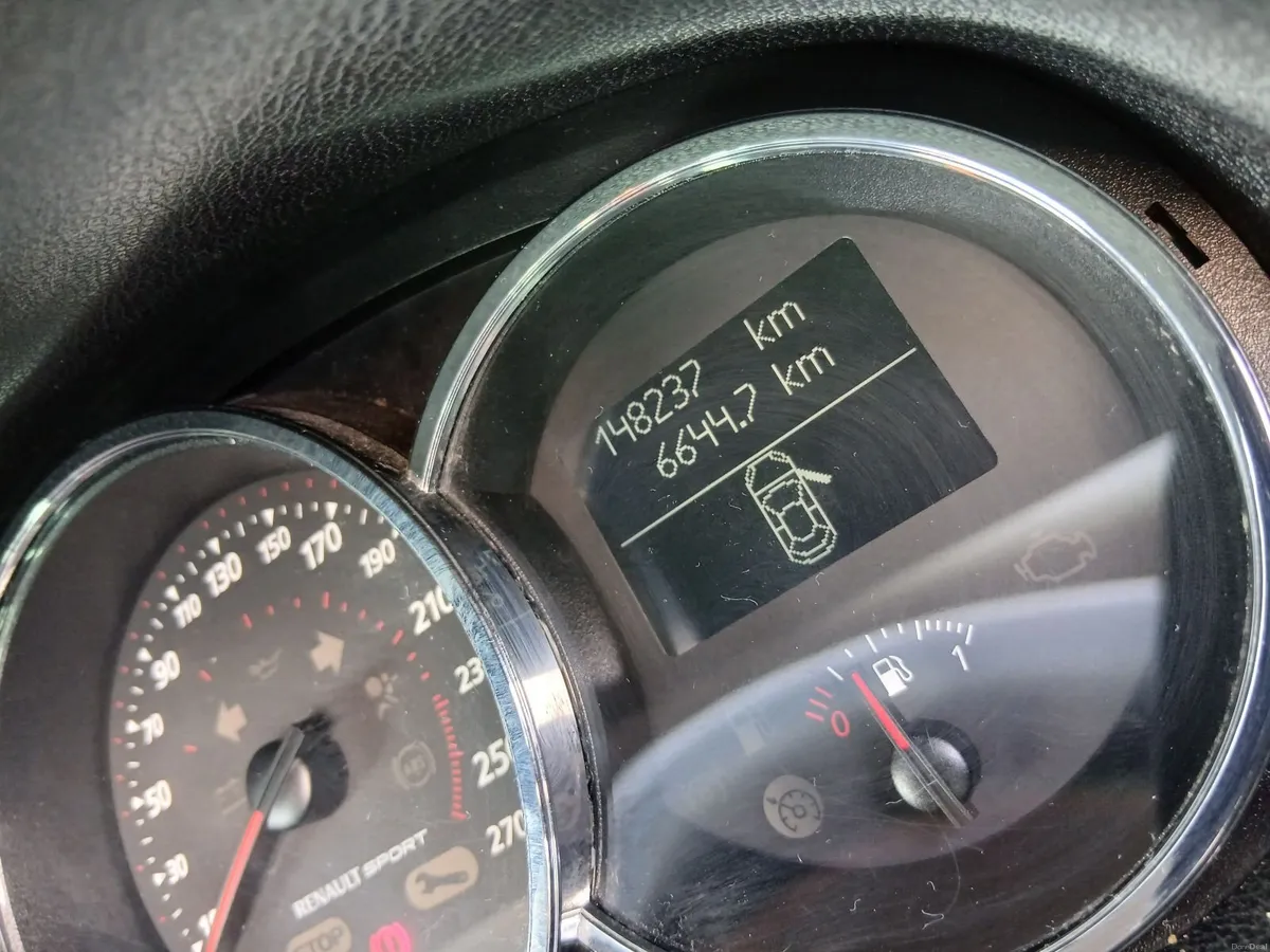 Renault Megane GT Line 2014 - Image 2