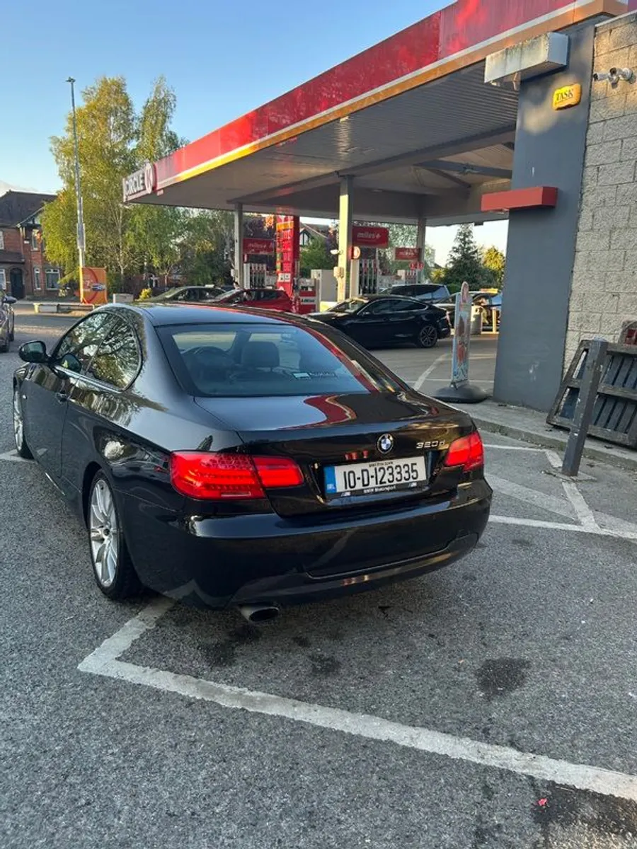 2010 BMW 320d - Image 3