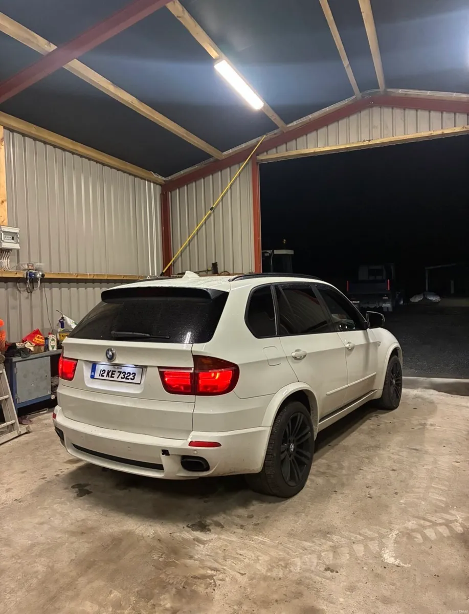 BMW x5 - Image 2