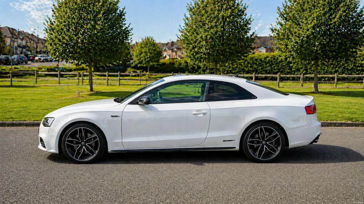 Audi A5 S Line Black Edition Quattro Auto - Image 4