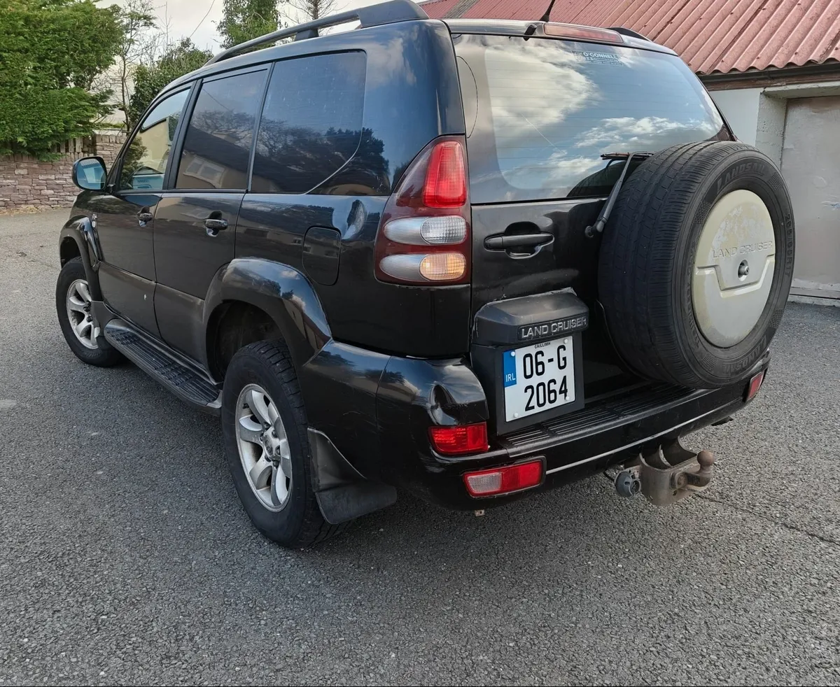 Toyota Land Cruiser 2006 - Image 4