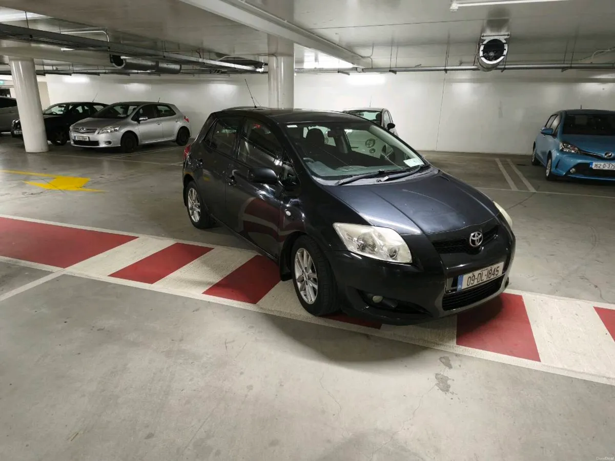 Toyota auris - Image 2