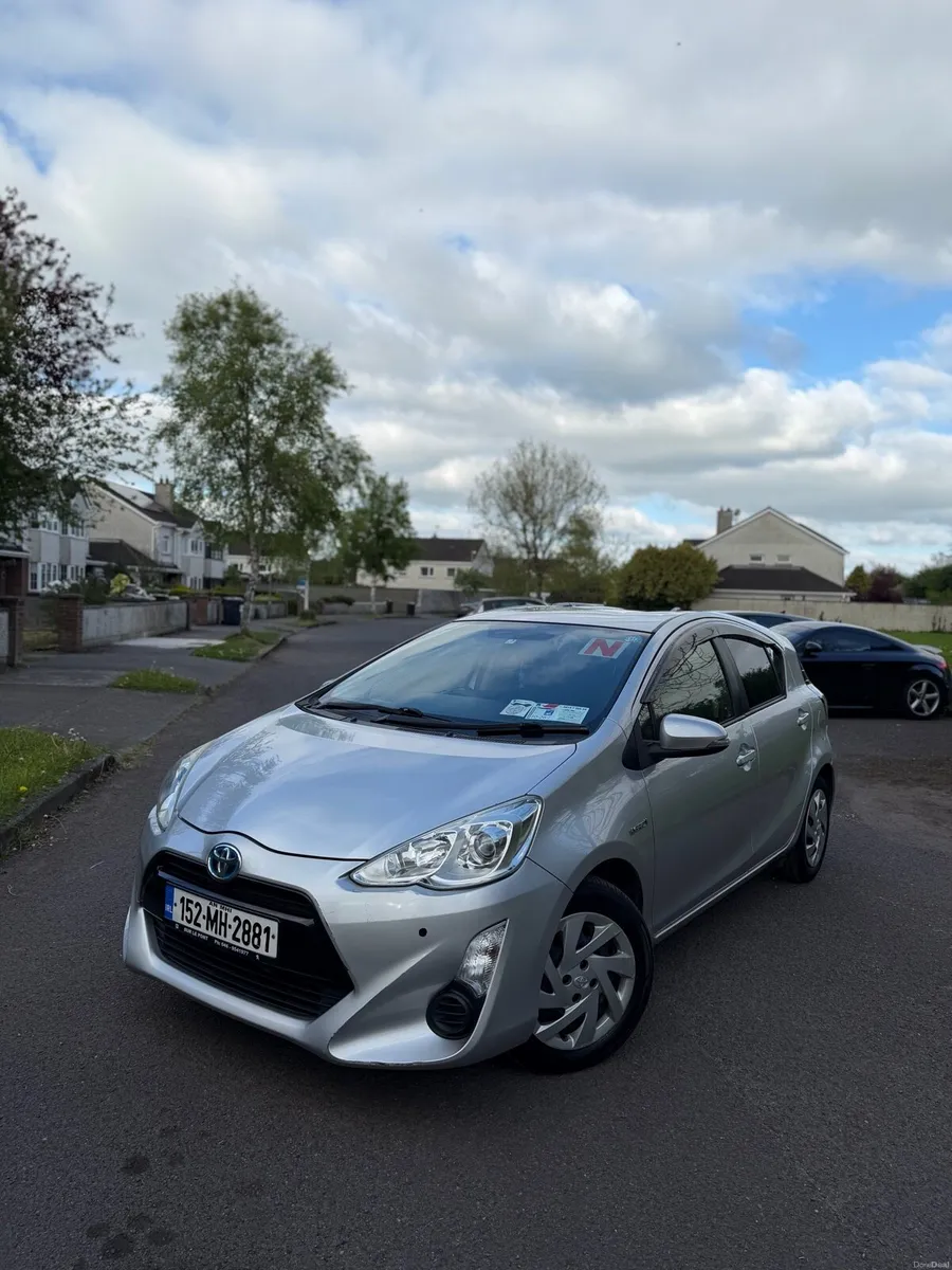 Toyota Aqua 2015 - Image 3