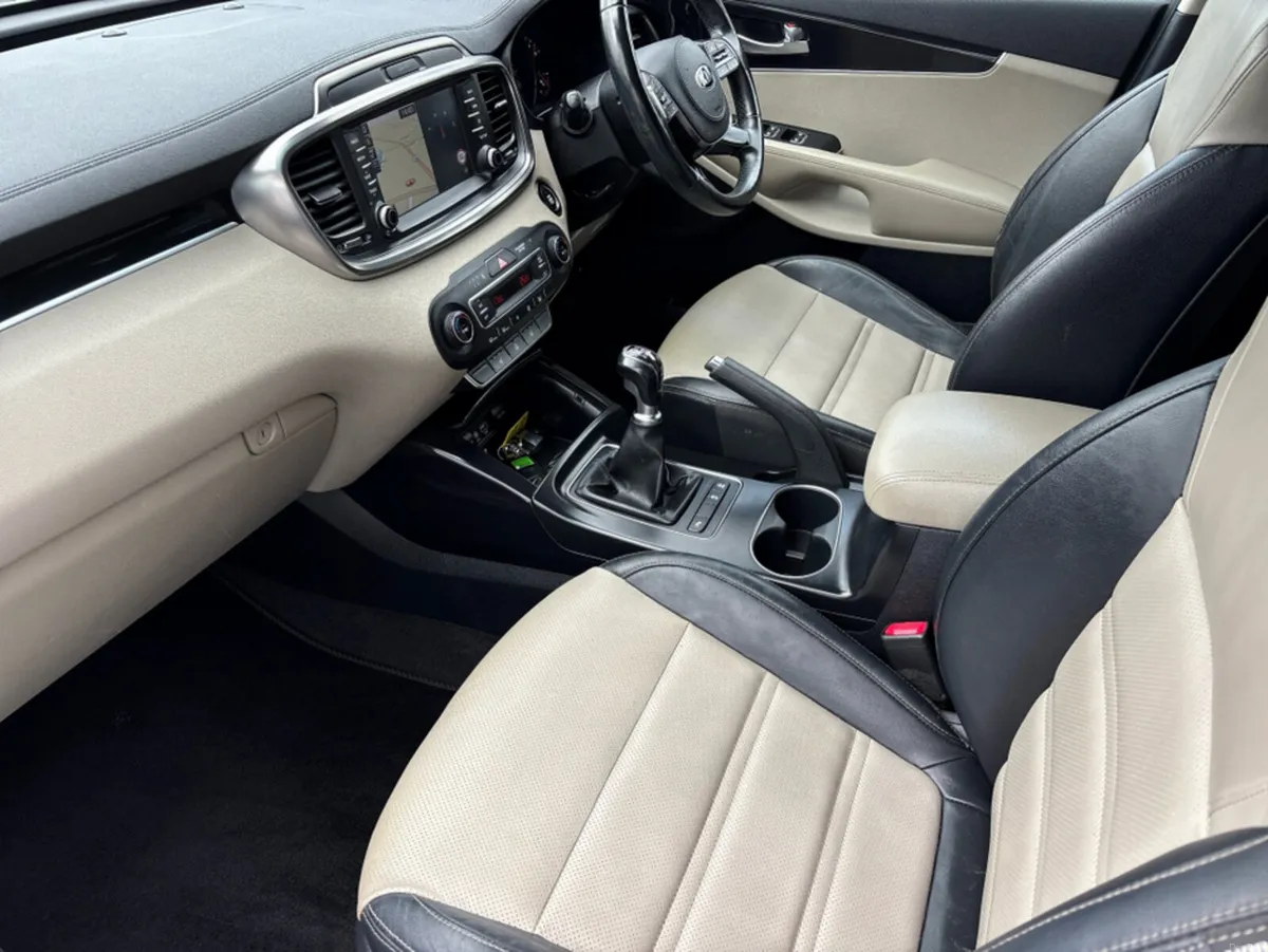 Kia Sorento K2 5DR - Image 3