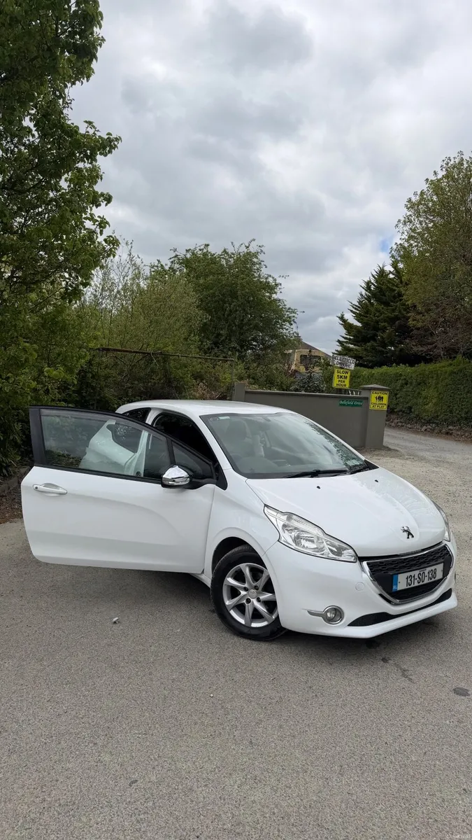 Peugeot 208 2013 - Image 3