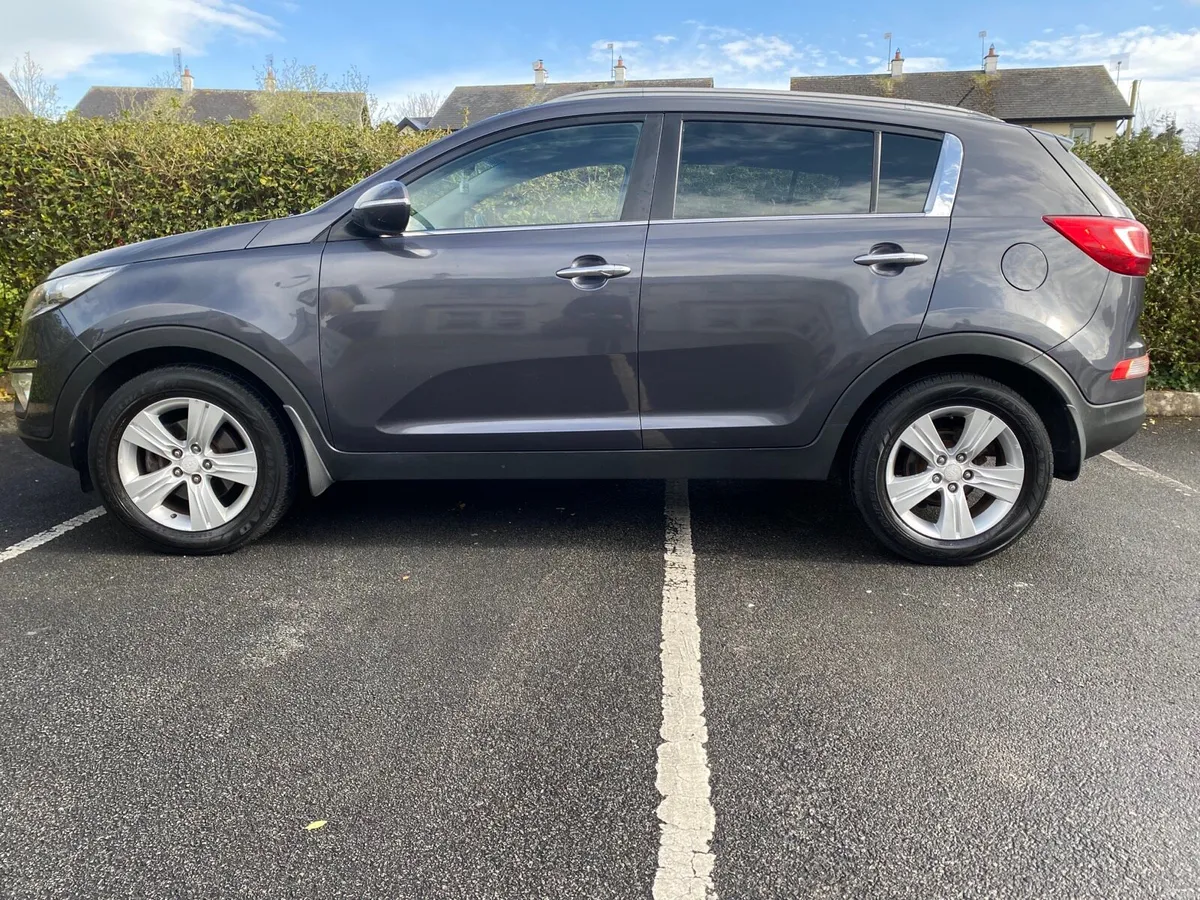 KIA SHORTAGE NEW NCT 10/26 LOTS OF TAX MINT - Image 3