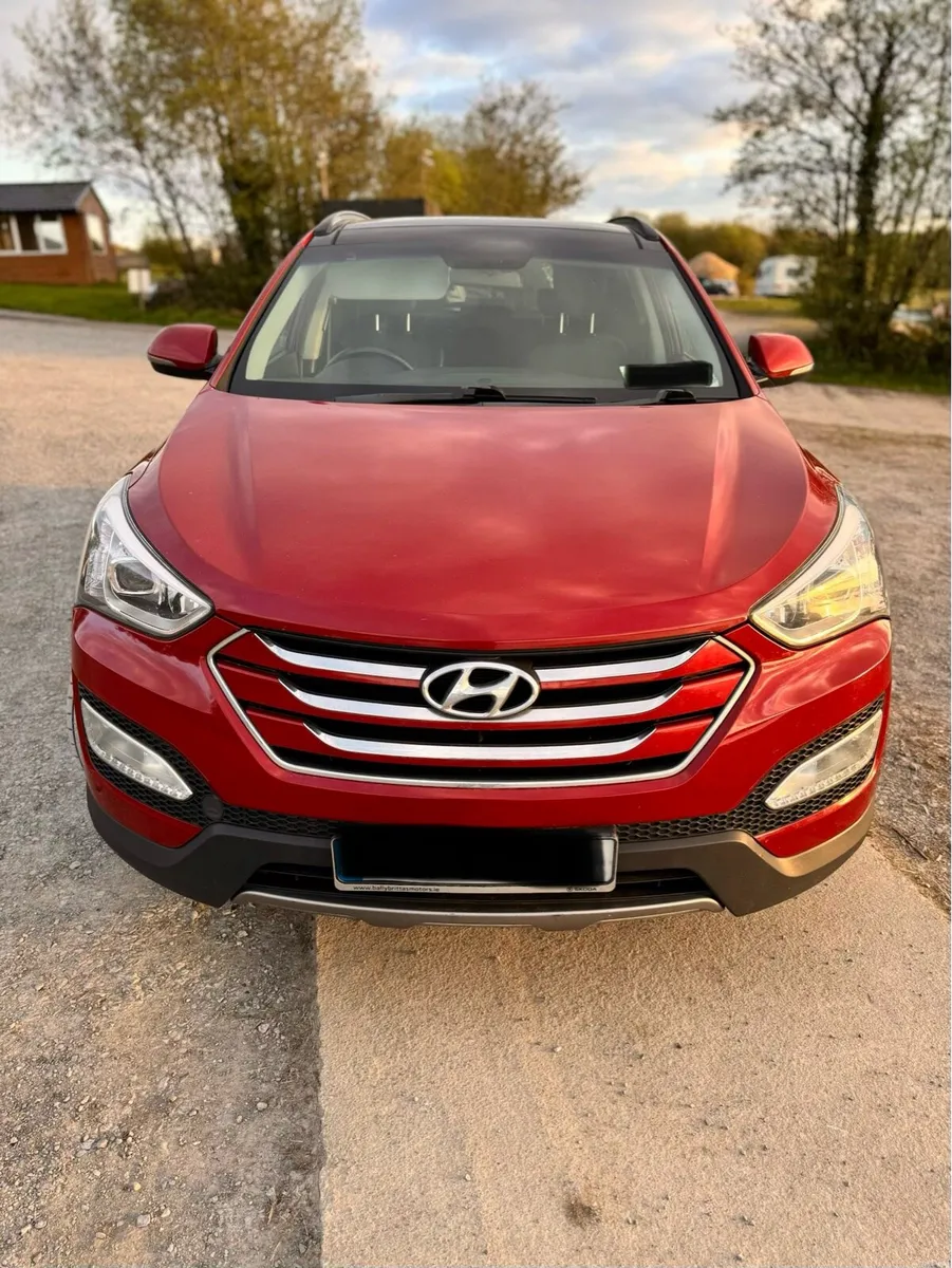 Hyundai Santa Fe (151 - 7-seater) - Image 3