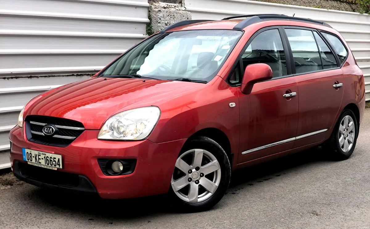 Kia Carens 2008 - Image 1