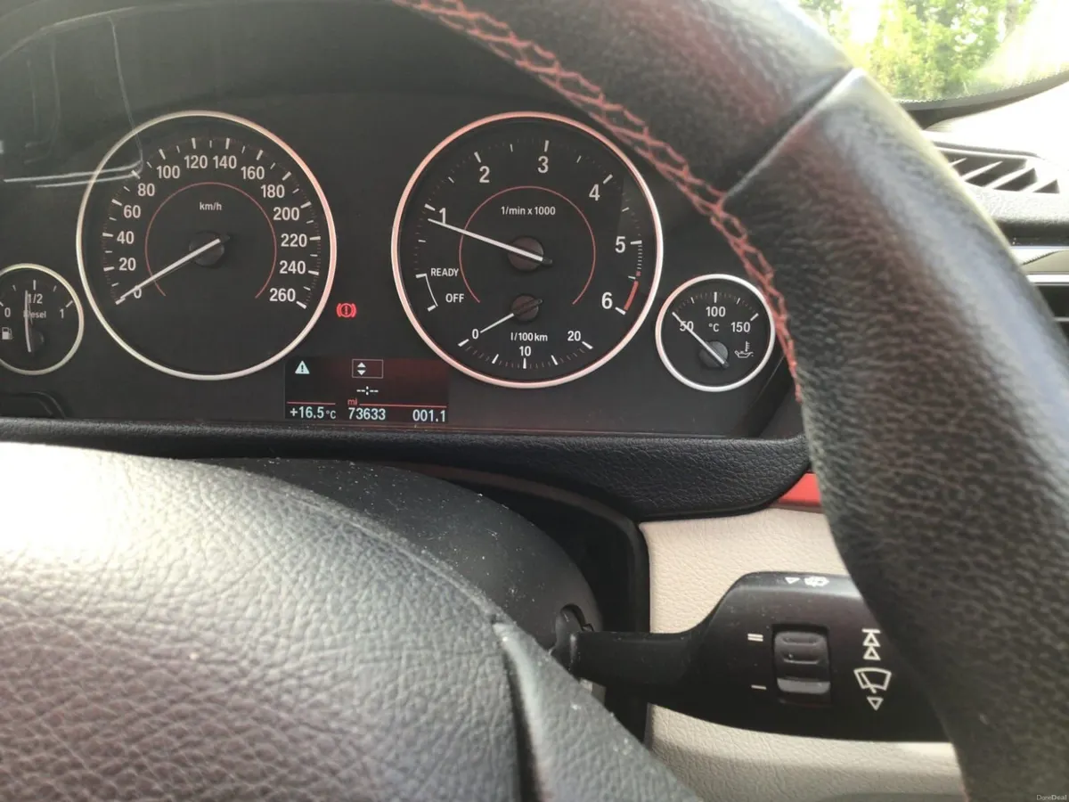 BMW 3-Series 2017 - Image 3