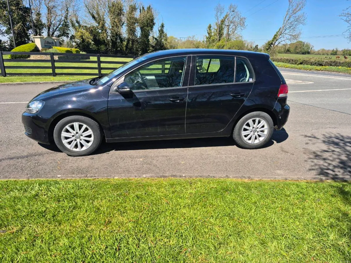 Volkswagen Golf  1.2TSI Automati - Image 3