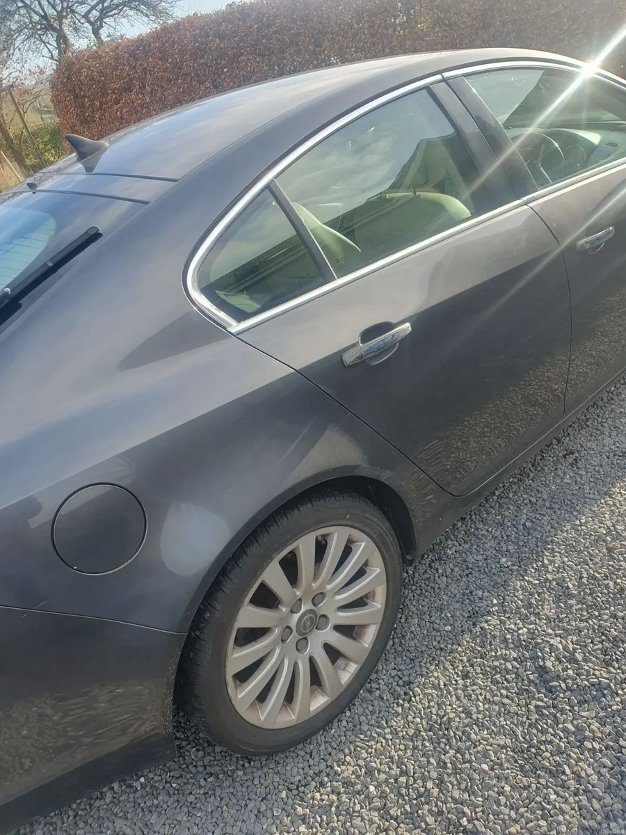 Opel Insignia 2011 - Image 2