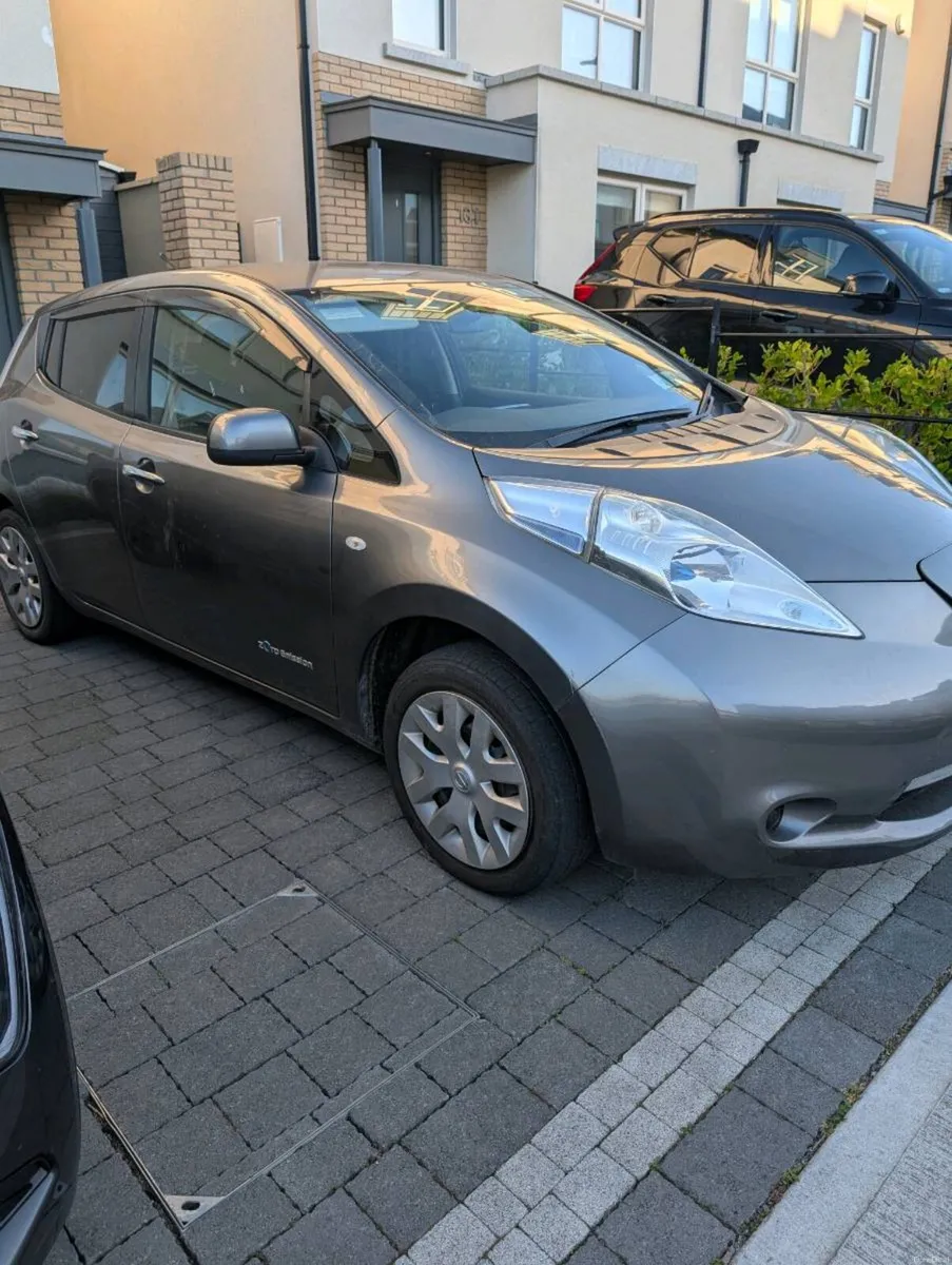 132 Nissan Leaf | NCT & New 12V Battery | 67k km - Image 2