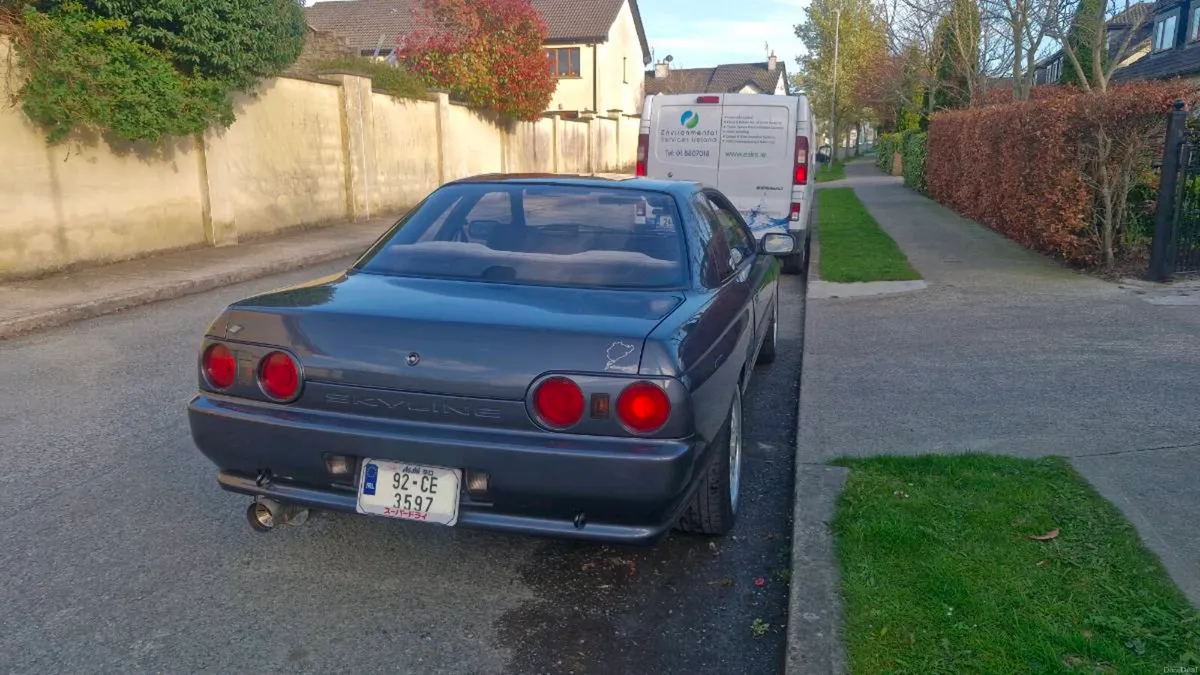 R32 skyline gtst - Image 3