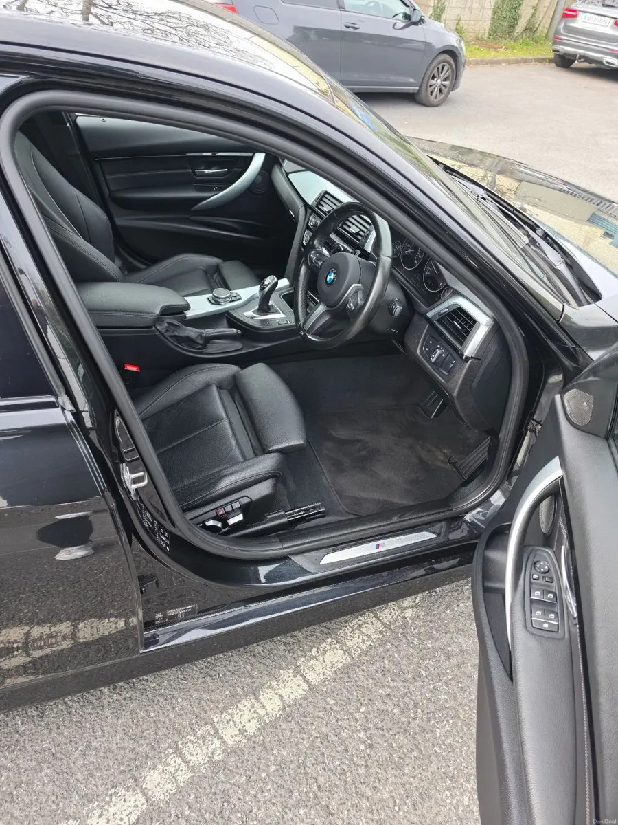 BMW 3-Series 2015 - Image 6