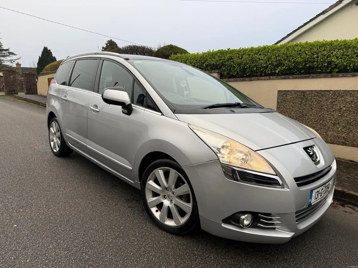 2013 Peugeot 5008 7 Seater Automatic - Image 1