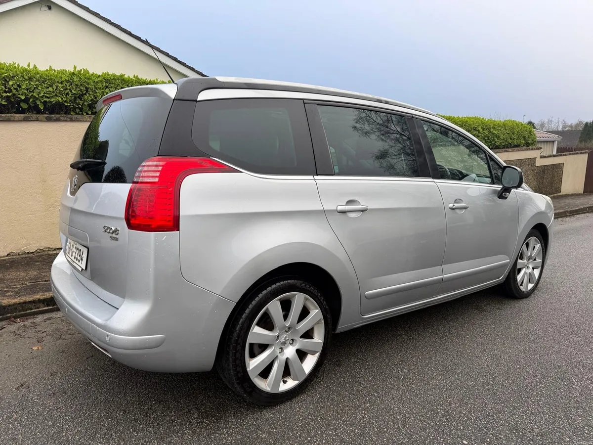 2013 Peugeot 5008 7 Seater Automatic - Image 3