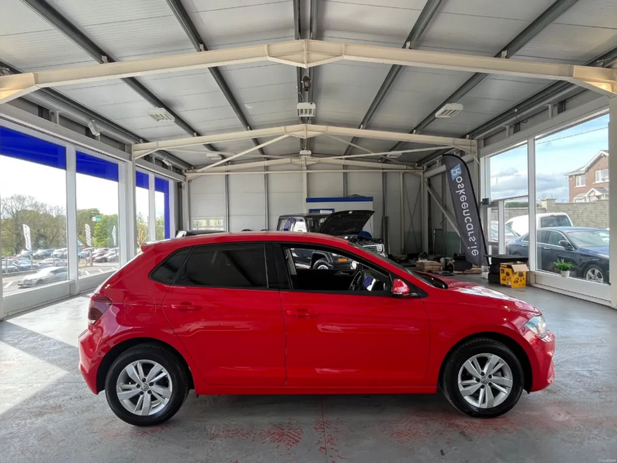 Volkswagen Polo 1.0 Tsi SE Automatic Low kms 95 bh - Image 4