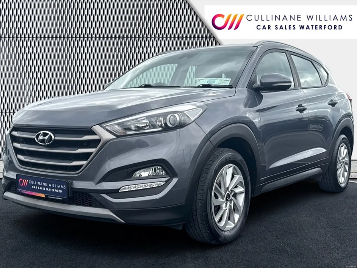 Hyundai Tucson 2017 1.7 CRDI SE NAV BLUE DRIVE €78 - Image 4