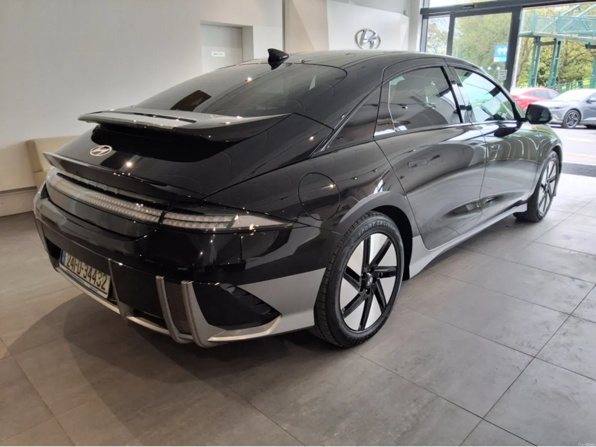 Hyundai IONIQ 6 ELEGANCE 77KW - Long Range Battery - Image 2