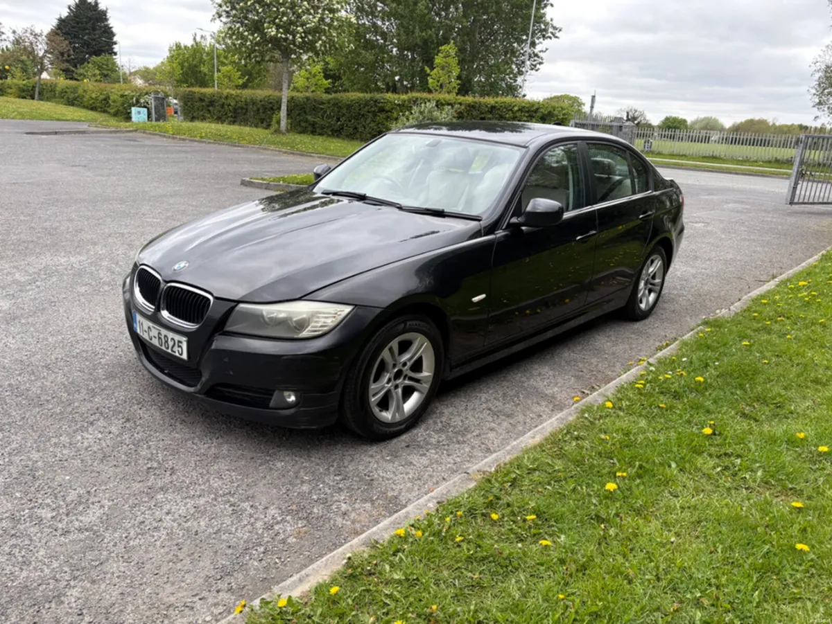 BMW 3-Series D ES EDITION ZJI1 4DR - Image 2