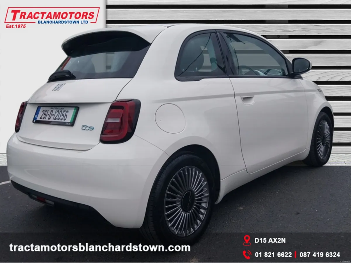 Fiat 500e ICON 42KW BATTERY WITH - Image 3