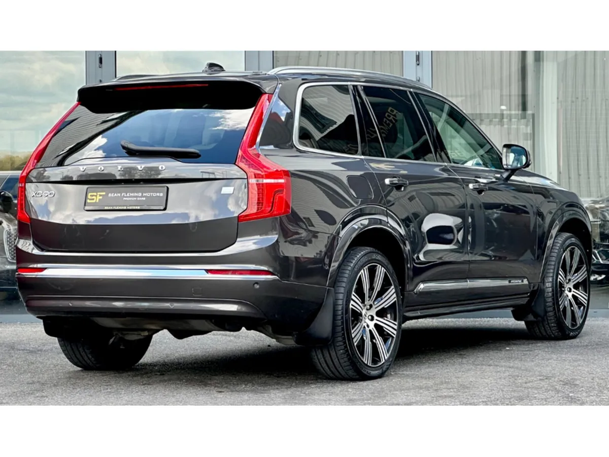 Volvo XC90 T8 PHEV ULTIMATE BRIGHT A AWD 5 - Image 2