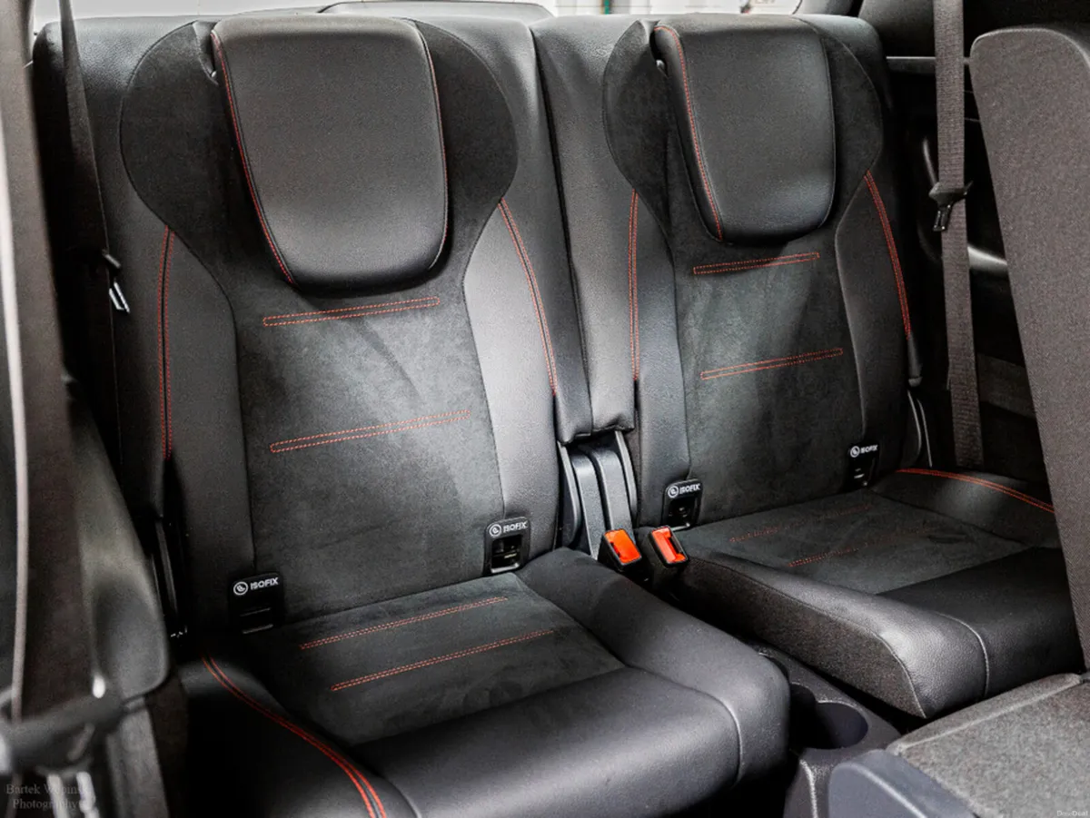 Mercedes-Benz EQB EQB 300 4MATIC AMG LINE PREMIUM - Image 5