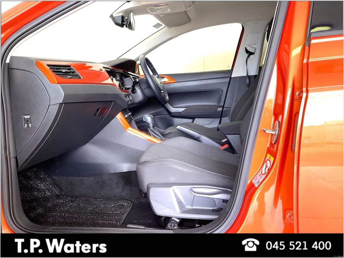 Volkswagen Polo 1.0 AUTOMATIC - REVERSING CAMERA - - Image 6
