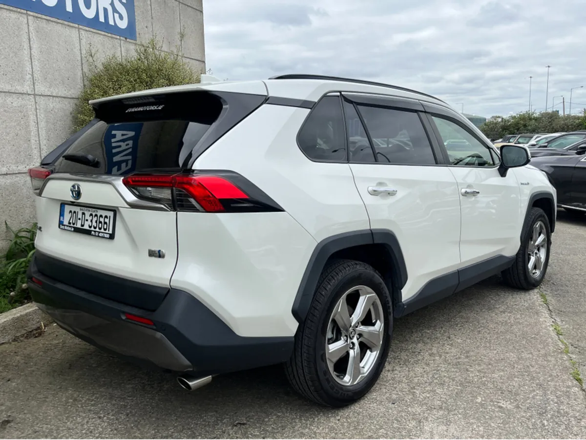 Toyota RAV4 G HYBRID AUTOMATIC 2.5 PETROL //HIGH S - Image 4
