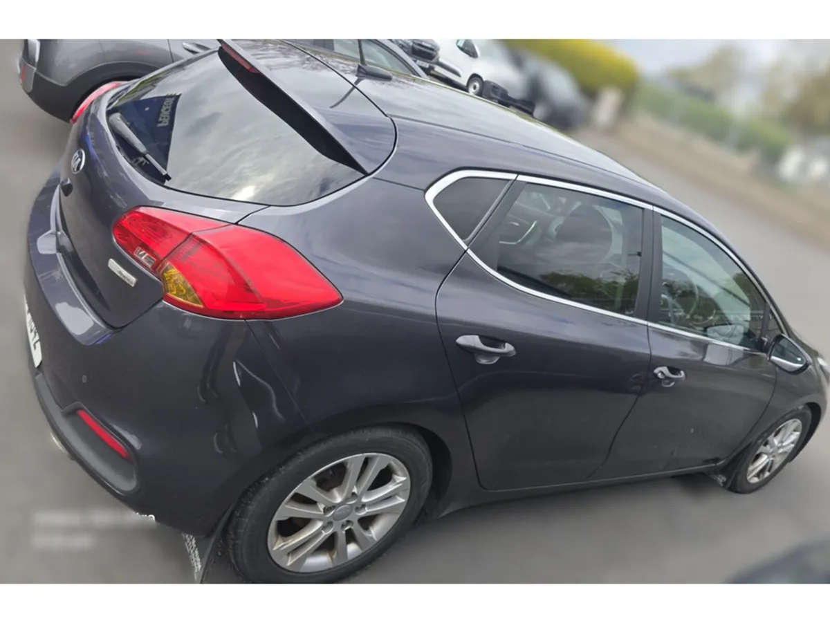 Kia Ceed CEE'D 1.6 CRDI 3 ECODYNAMICS 5 5DR 126BHP - Image 4