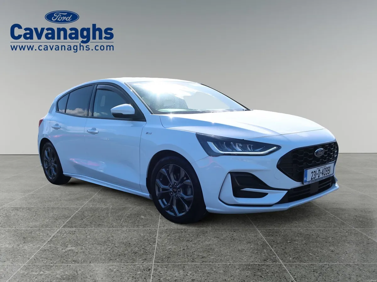 2023 Ford Focus 1.5TDCi ST-LINE 5DR 115PS AUTO - Image 5