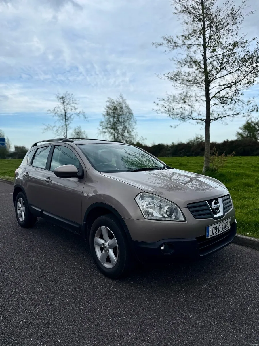 Nissan Qashqai - Image 1