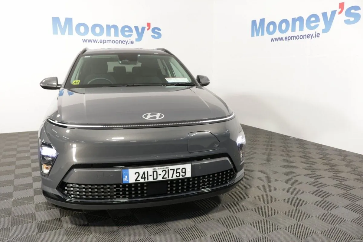 Hyundai KONA ELECTRIC ELEGANCE 48kWh LOW MILEAGE E - Image 2
