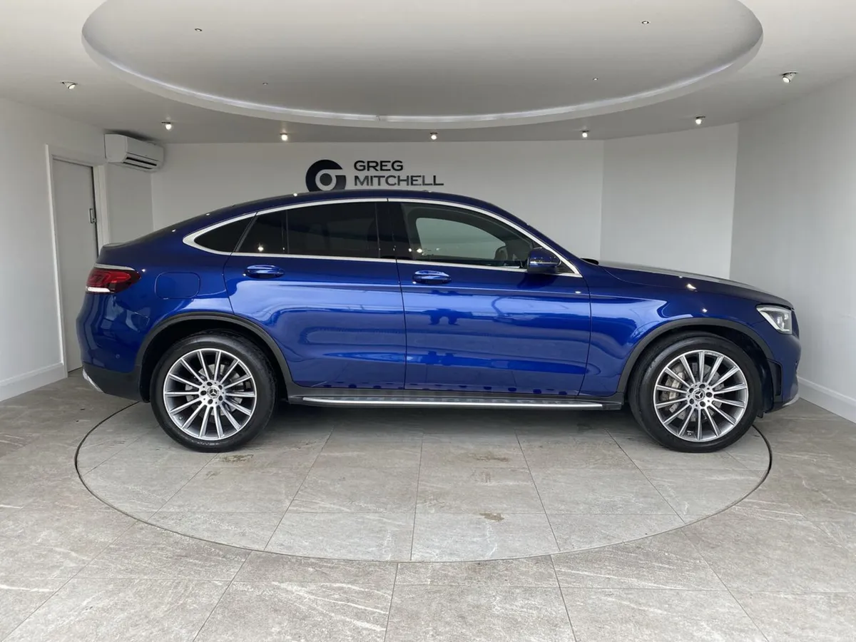 Mercedes-Benz 300 2021 - Image 4