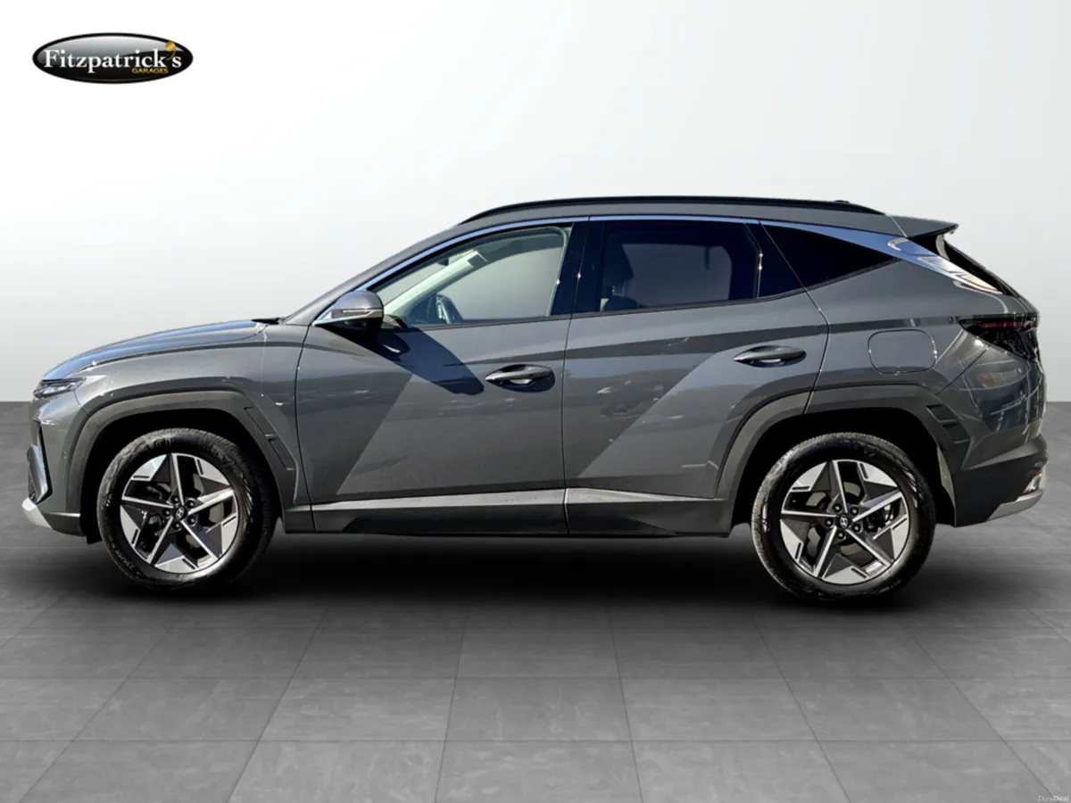 Hyundai Tucson Executive Plus 1.6 Diesel - Image 4