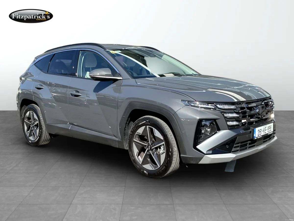 Hyundai Tucson Executive Plus 1.6 Diesel - Image 1