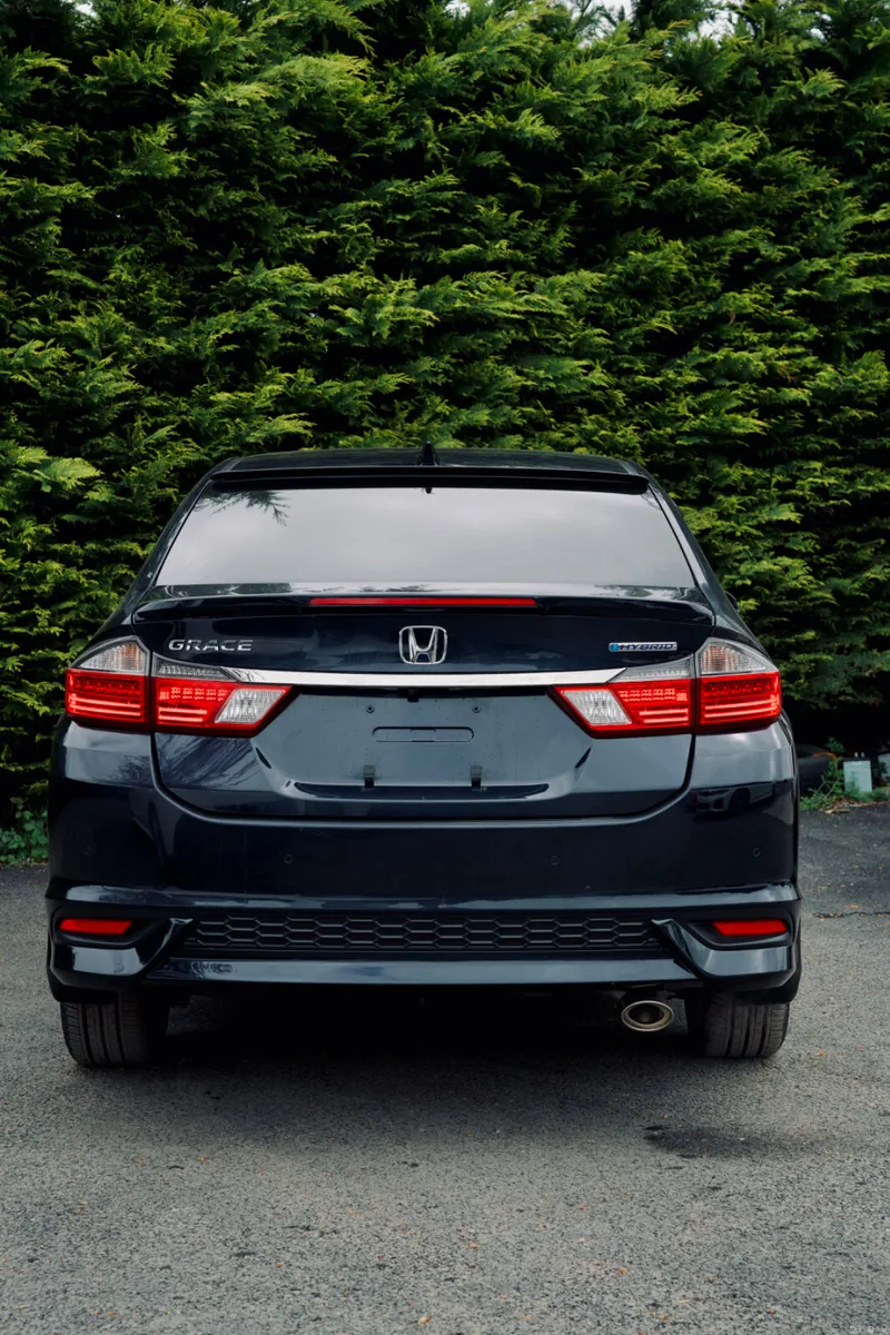 Honda Grace 1.6 Hybrid 2019 - Image 4