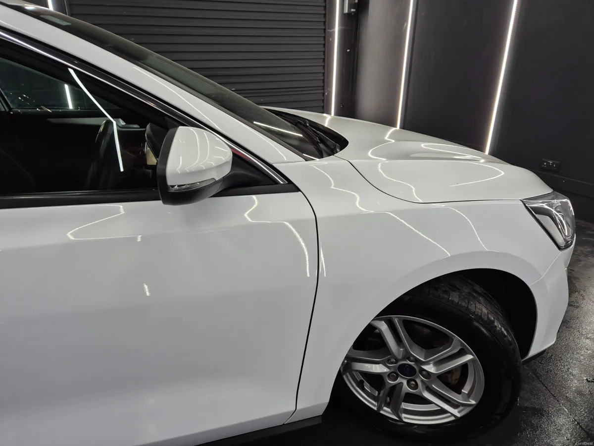 Ford Focus 2019 - Image 4