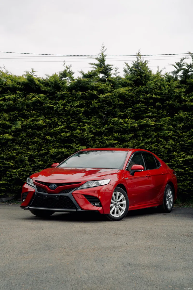 Toyota Camry 2.5 WS 2018 - Image 1