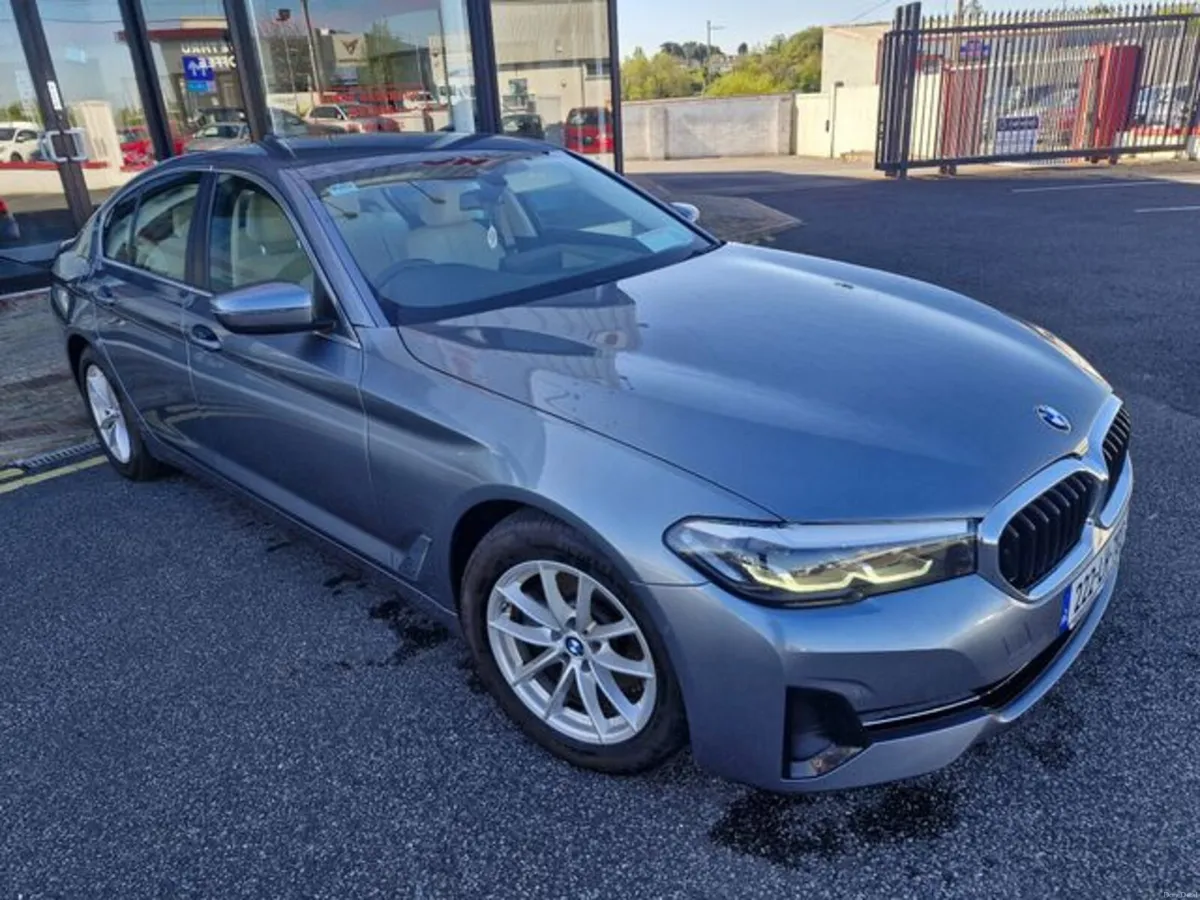 BMW 5-Series 520D SE 5SSA 4DR Auto - Image 2