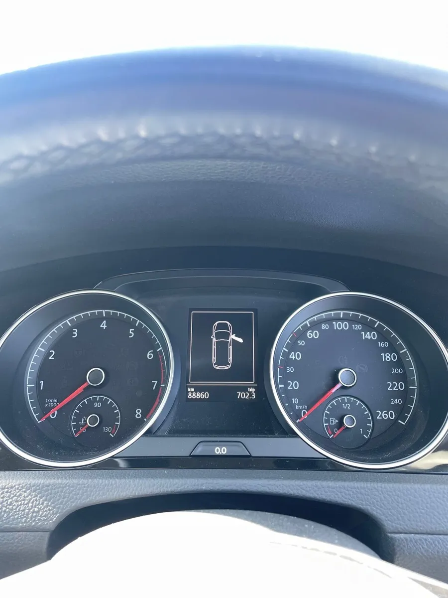 Volkswagen Golf 2018 - Image 2